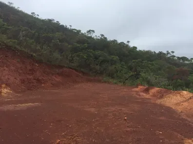 Lote/Terreno à venda, 4242m² no Condomínio Rural Canto da Serra, Santa Luzia