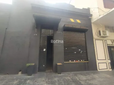 Ponto Comercial para alugar, 50m² no Centro, Uberlândia