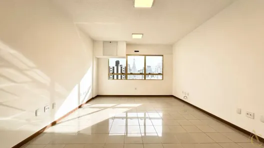 Sala Comercial para alugar, 26m² no Centro, Florianópolis