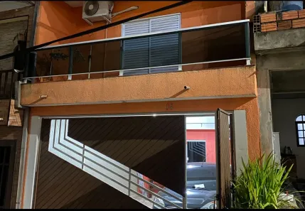 Casa com 3 Quartos à venda, 220m² no Parque Jandaia, Carapicuíba