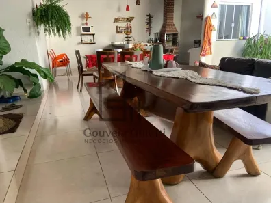Casa com 3 Quartos à venda, 250m² no JK Nova Capital, Anápolis