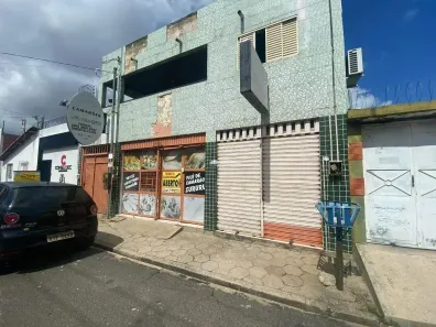 Imóvel Comercial com 3 Quartos para alugar, 150m² no Centro, Teresina