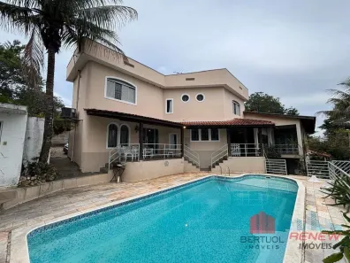 Fazenda/Sítio com 4 Quartos à venda, 185m² no Santa Cândida, Vinhedo