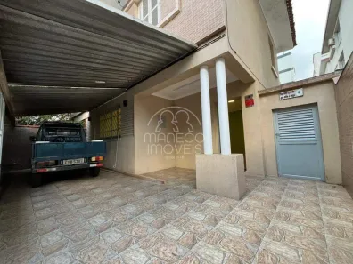 Sobrado com 3 Quartos para alugar, 150m² no Aparecida, Santos