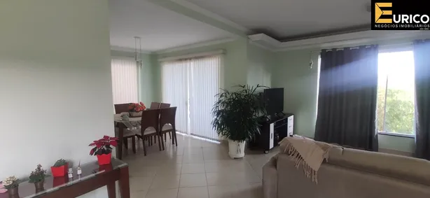 Casa com 3 Quartos à venda, 180m² no Bosque, Vinhedo