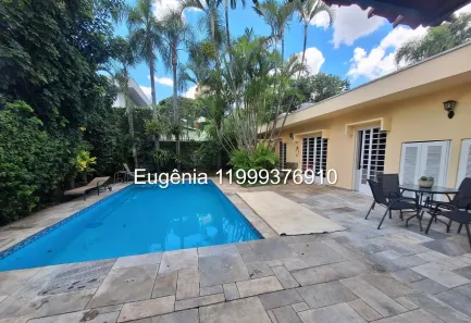Sobrado com 4 Quartos à venda, 330m² no Caxingui, São Paulo