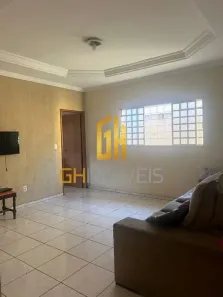 Casa com 4 Quartos à venda, 300m² no Jardim Europa, Goiânia