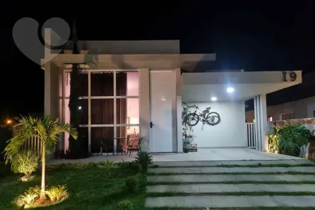 Casa de Condomínio com 3 Quartos à venda, 195m² no Ubatiba, Maricá
