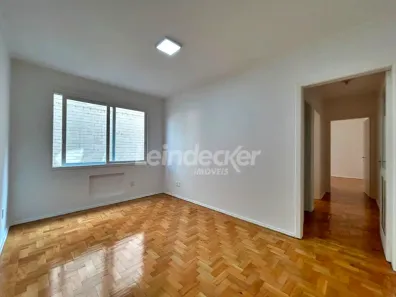 Apartamento com 2 Quartos para alugar, 56m² no São João, Porto Alegre