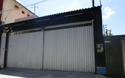 Prédio Comercial à venda, 260m² no Joaquim Távora, Fortaleza