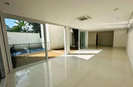 Casa de Condomínio com 4 Quartos à venda, 365m² no Jardim Petrópolis, São Paulo