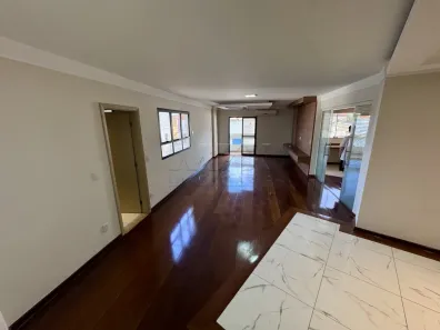 Apartamento com 3 Quartos à venda, 190m² no Centro, Bauru