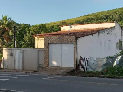 Casa com 7 Quartos à venda, 160m² no Centro, Baturité