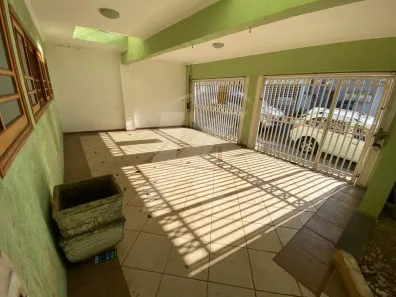 Sobrado com 2 Quartos à venda, 200m² no Parque Casa de Pedra, São Paulo