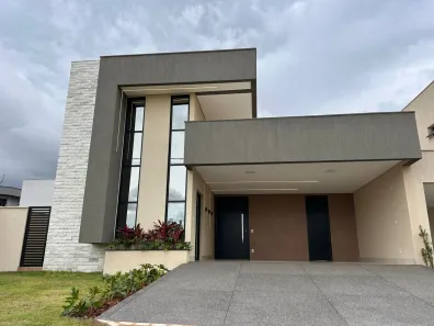 Casa com 3 Quartos à venda, 156m² no Jardim Cristal, Aparecida de Goiânia
