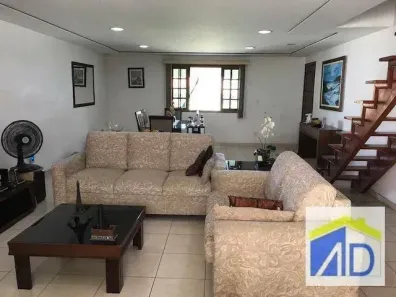 Casa de Condomínio com 3 Quartos à venda, 320m² no Taquara, Rio de Janeiro