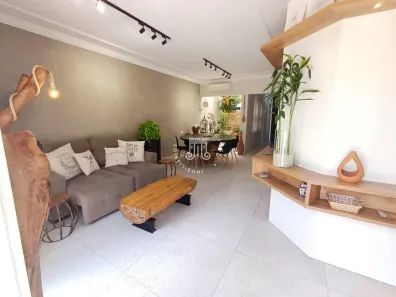 Sobrado com 3 Quartos à venda, 229m² no Jardim da Fonte, Jundiaí