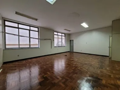 Sala Comercial para alugar, 334m² no Centro Histórico, Porto Alegre