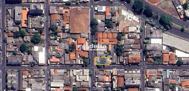 Lote/Terreno à venda, 290m² no Saraiva, Uberlândia