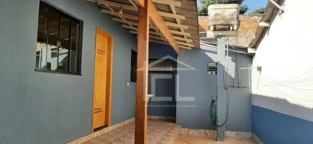 Casa com 2 Quartos para alugar, 180m² no Marabá, Londrina