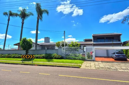 Casa com 3 Quartos à venda, 496m² no Parolin, Curitiba