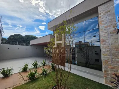 Casa com 4 Quartos à venda, 218m² no Jardim Europa, Goiânia