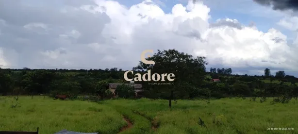 Fazenda/Sítio com 2 Quartos à venda, 20000m² no Distrito Industrial, Uberlândia