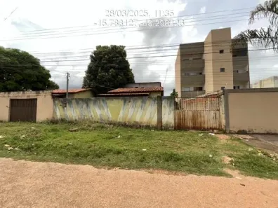 Casa com 2 Quartos à venda, 360m² no Jardim Santa Lúcia, Águas Lindas de Goiás