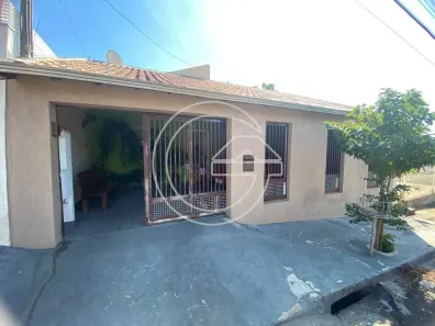 Casa com 3 Quartos à venda, 170m² no Centro, Marília
