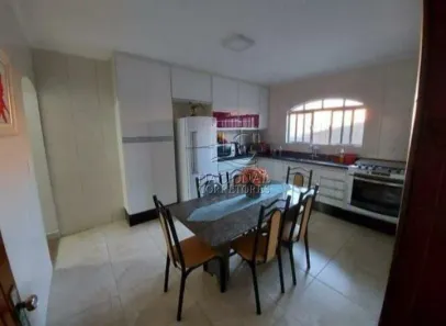 Sobrado com 3 Quartos à venda, 221m² no Osvaldo Cruz, São Caetano do Sul