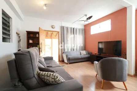 com 2 Quartos para venda ou aluguel, 209m² no Vila Assunção, Santo André