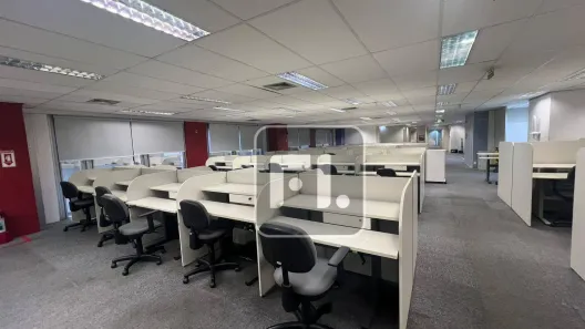 Sala Comercial para alugar, 846m² no Cerqueira César, São Paulo