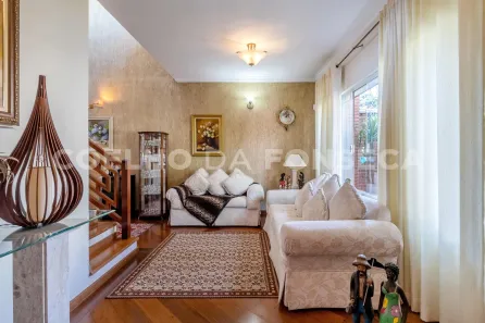 Casa com 4 Quartos à venda, 209m² no Jardim Los Angeles, São Paulo