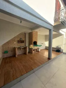 Casa com 3 Quartos à venda, 250m² no Jardim Jovaia, Guarulhos