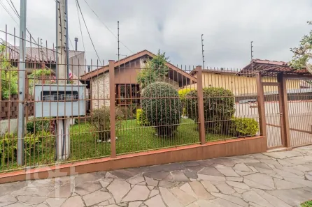 Casa com 4 Quartos à venda, 305m² no Tristeza, Porto Alegre