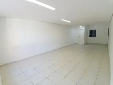 Sala Comercial à venda, 48m² no Menino Deus, Porto Alegre