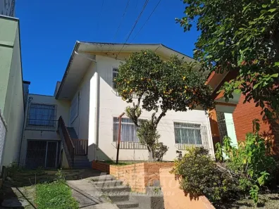 Casa com 4 Quartos à venda, 200m² no Exposição, Caxias do Sul