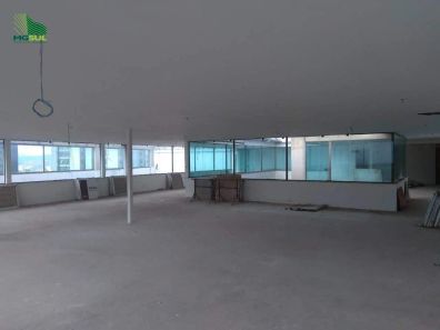 Ponto Comercial à venda, 500m² no Vila da Serra, Nova Lima