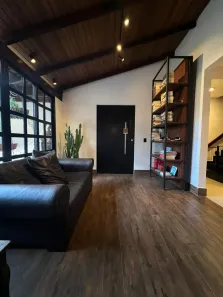 Casa com 3 Quartos à venda, 400m² no Riacho Fundo I, Brasília
