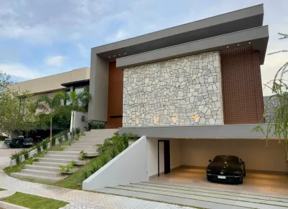 Casa de Condomínio com 3 Quartos à venda, 329m² no Condomínio Residencial Vila Jardim, Cuiabá