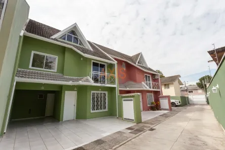Casa de Condomínio com 3 Quartos à venda, 169m² no Água Verde, Curitiba