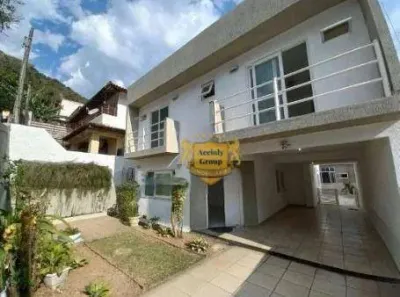 Casa com 4 Quartos à venda, 209m² no São Francisco, Niterói