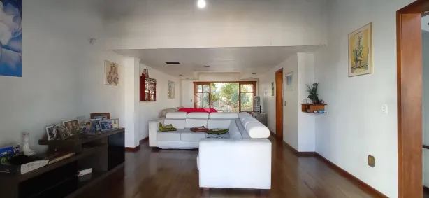 Casa com 3 Quartos à venda, 247m² no Cristo Redentor, Porto Alegre