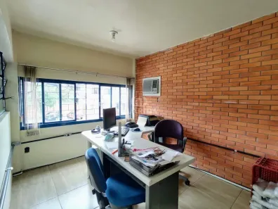 Galpão/Depósito/Armazém para alugar, 850m² no Floresta, Porto Alegre