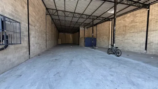 Galpão/Depósito/Armazém para alugar, 400m² no Curicica, Rio de Janeiro