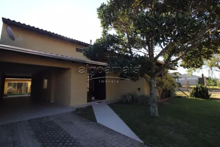 Sobrado com 4 Quartos à venda, 250m² no , Xangri-lá