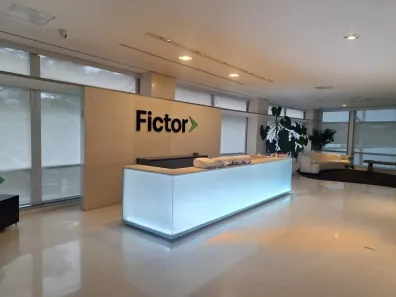 Ponto Comercial para alugar, 1712m² no Cidade Monções, São Paulo