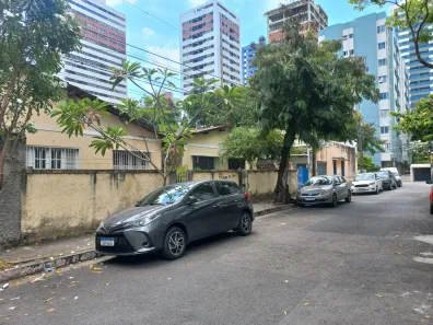 Sobrado com 6 Quartos à venda, 340m² no Tamarineira, Recife