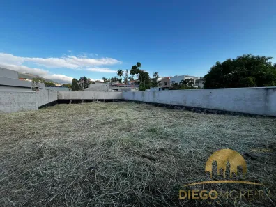 Lote/Terreno à venda, 370m² no Jardim do Lago, Atibaia