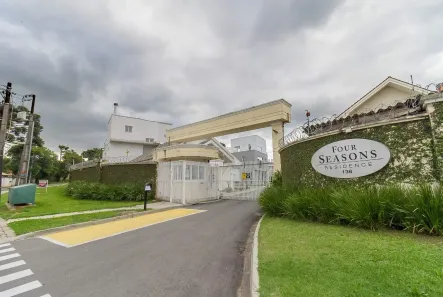 Lote/Terreno à venda, 367m² no Butiatuvinha, Curitiba